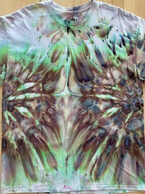 Gildan Unisex Mint Chip Side Swirls Tie Dye T-Shirt size XL Brown Green White